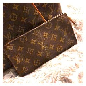 Louis Vuitton Pouch/Cosmetic case